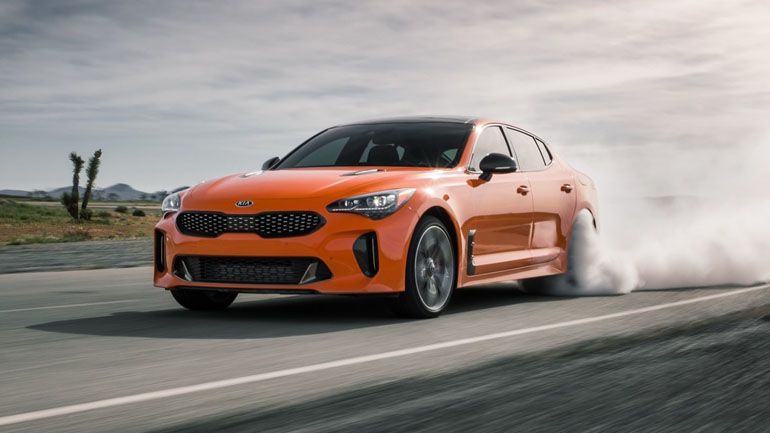 Με drift mode το σπέσιαλ KIA Stinger